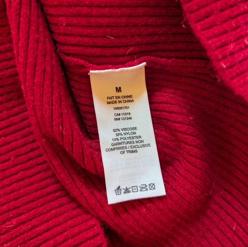 🌹 Dynamite - Red long sleeve top - Picture 4 of 6